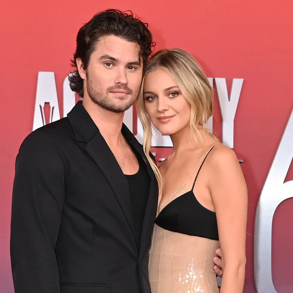 kelsea ballerini chase stokes